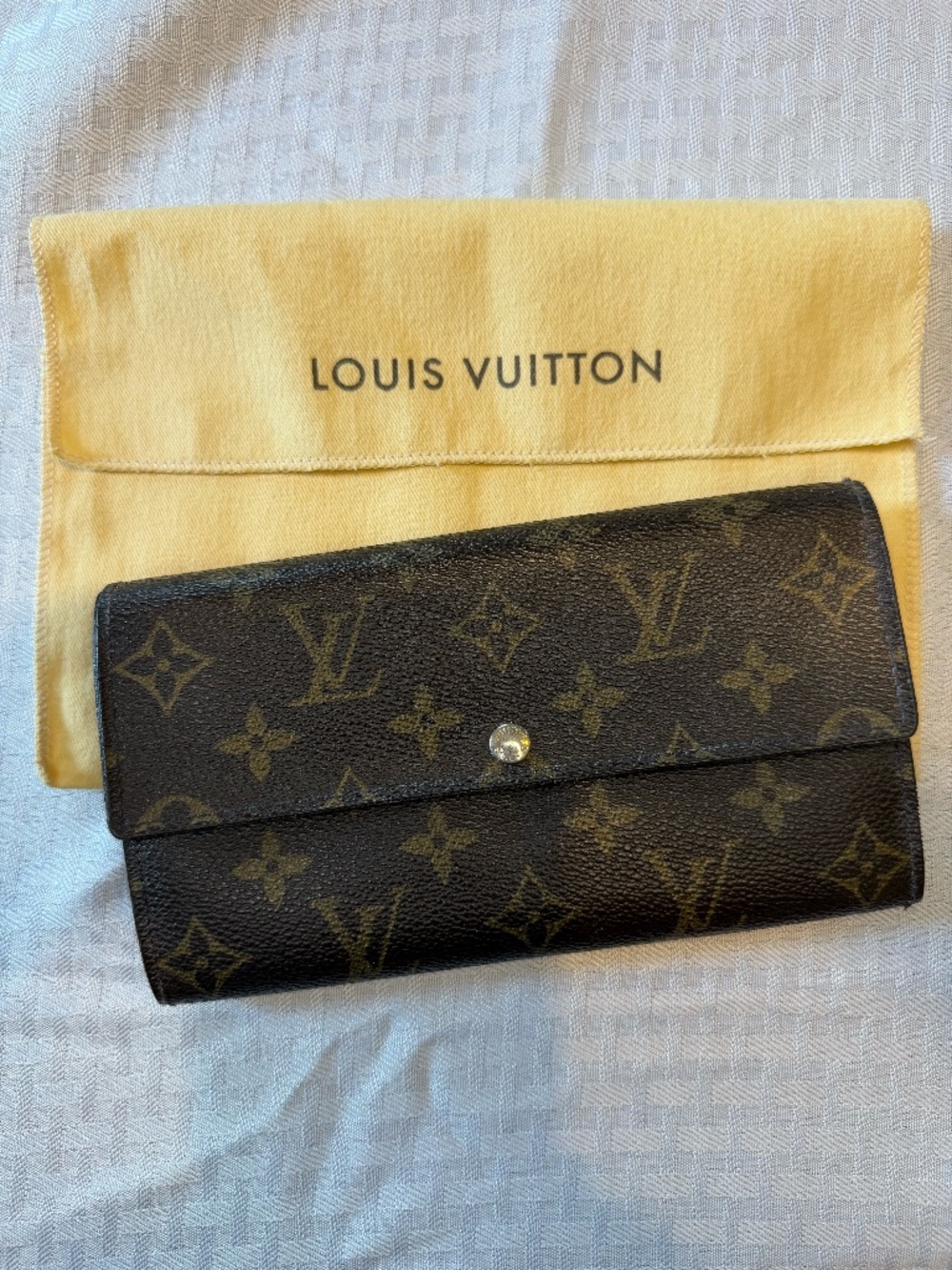 Louis Vuitton Monogram Sarah Long Wallet + Dust Bag